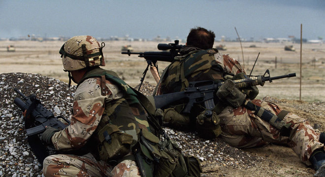 A tecnologia GPS foi extremamente útil para soldados aliados durante a ofensiva terrestre da Guerra do Golfo contra o Kuwait